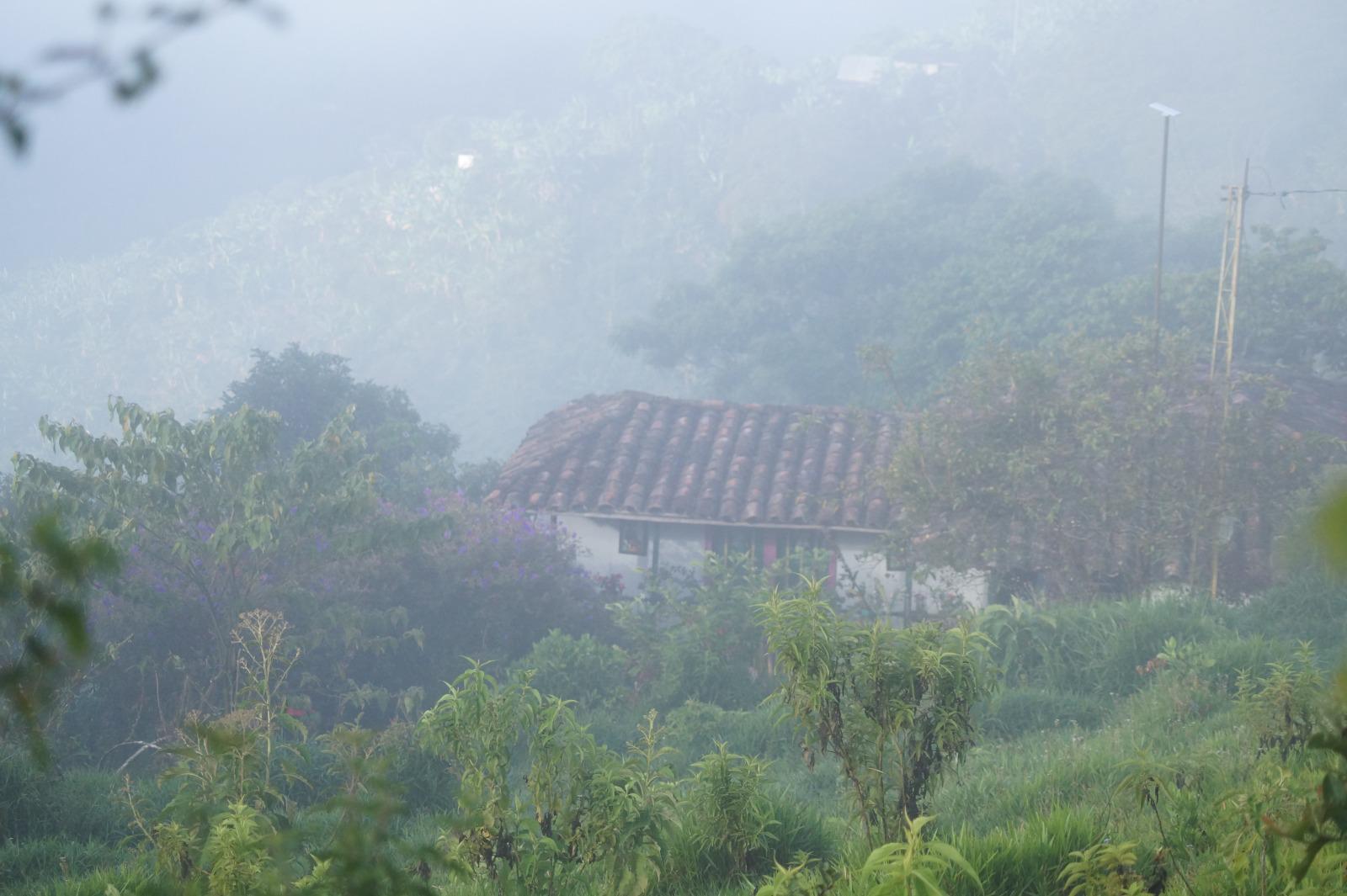 Das Finca Haus im Bergnebel